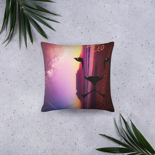 "Leo" Basic Pillow